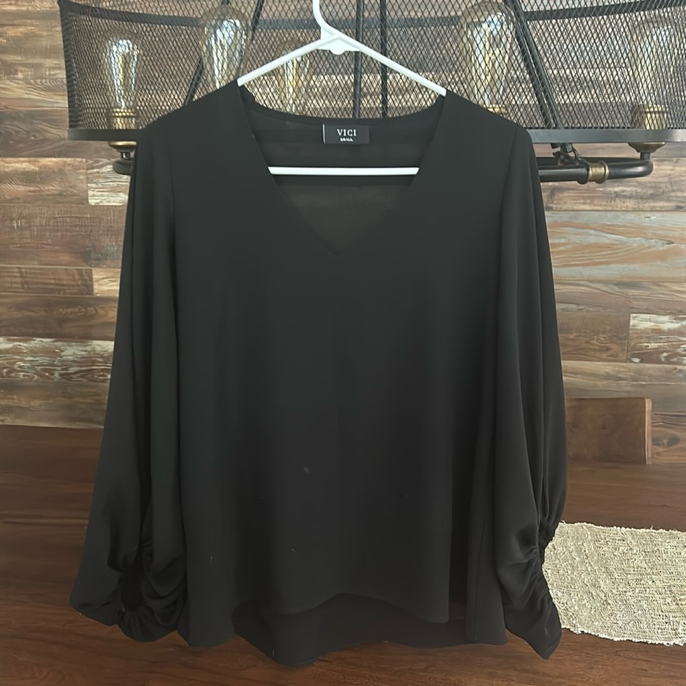 Cute Vici top